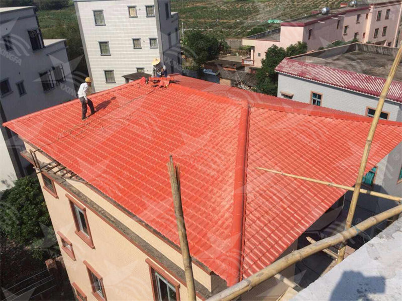 探秘農(nóng)村自建房建房利器！樹脂瓦多少錢一平，合成樹脂瓦價格揭秘！